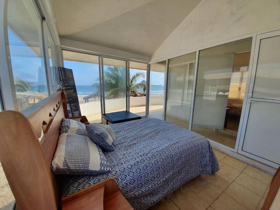 Casa A Pie De Playa Isla De La Piedra Apartment มาซาตลัน ภายนอก รูปภาพ